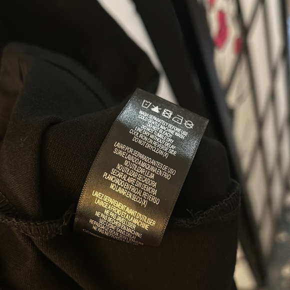 City chic little black dress with pockets - Picture 7 of 9